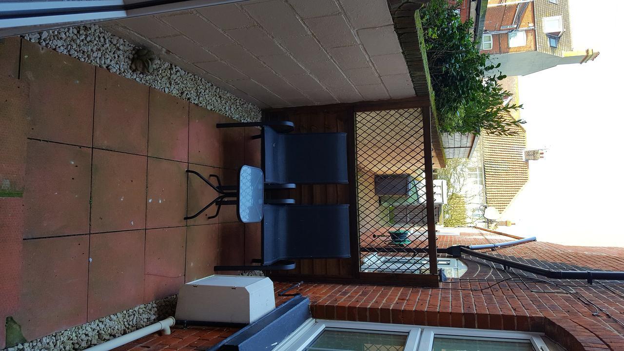 Cromer House Bed & Breakfast Bagian luar foto
