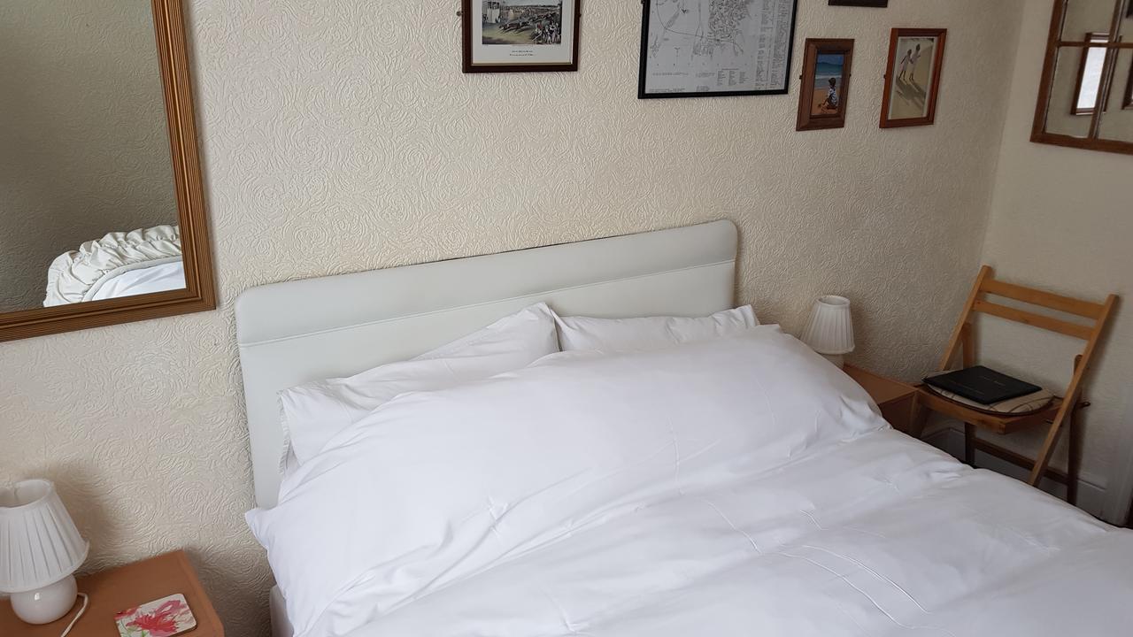 Cromer House Bed & Breakfast Bagian luar foto